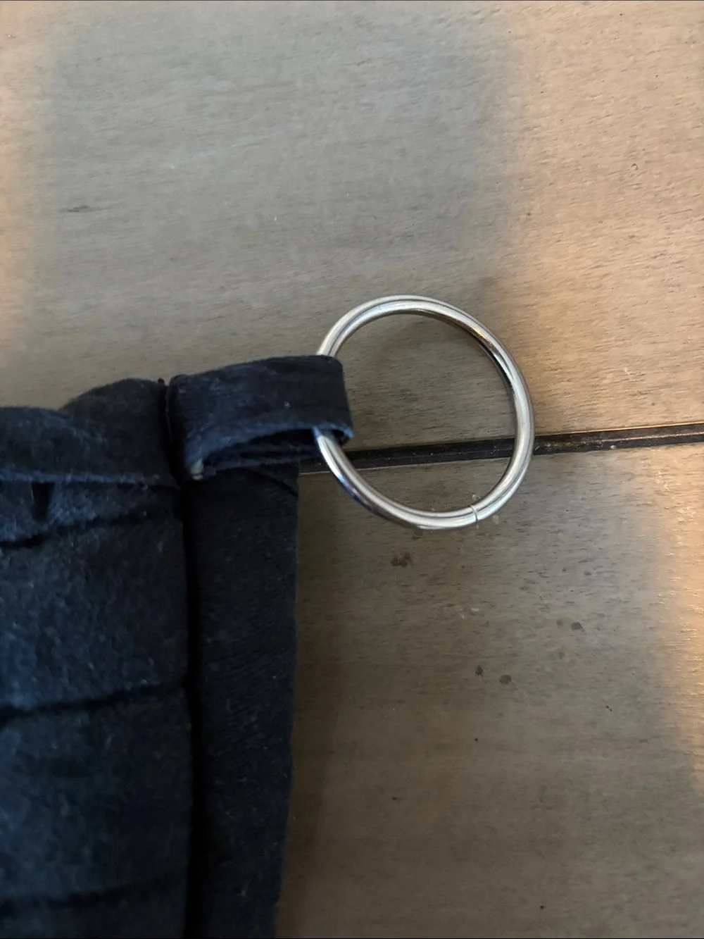 Teflon Black Heat-Resistant Oven Mitts